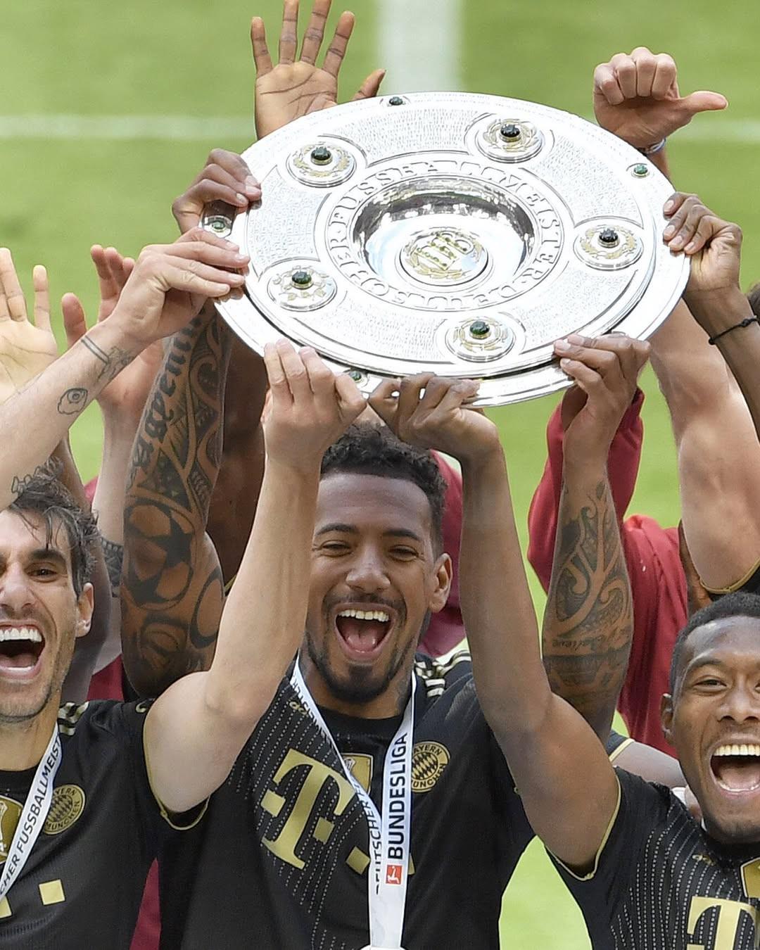 vmu, 国年度最佳